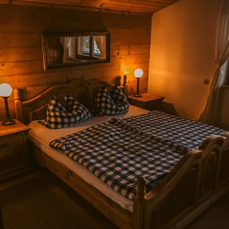 Kuhlinarik Apartman *